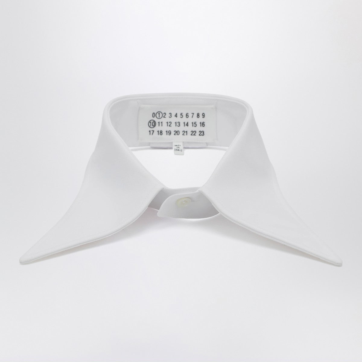 Maison Margiela White cotton pointed collar